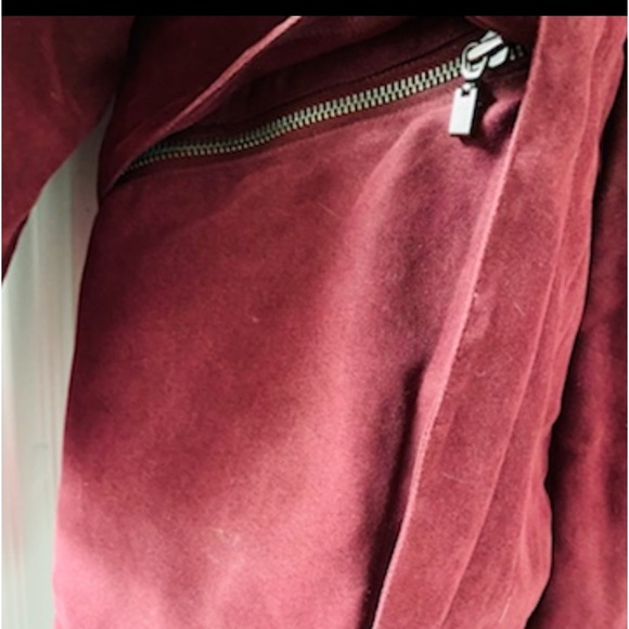 ST JOHNS PLUS SIZE 1X WINTER COAT WITH FUR HOOD. VERY WARM! - Picture 5 of 5